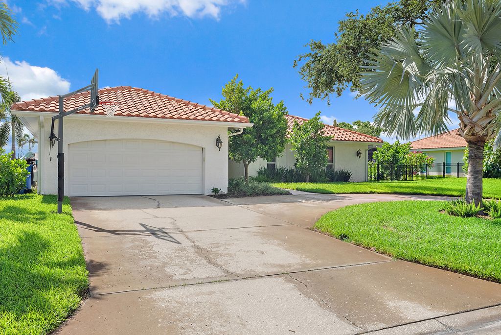 Listing Photos-1