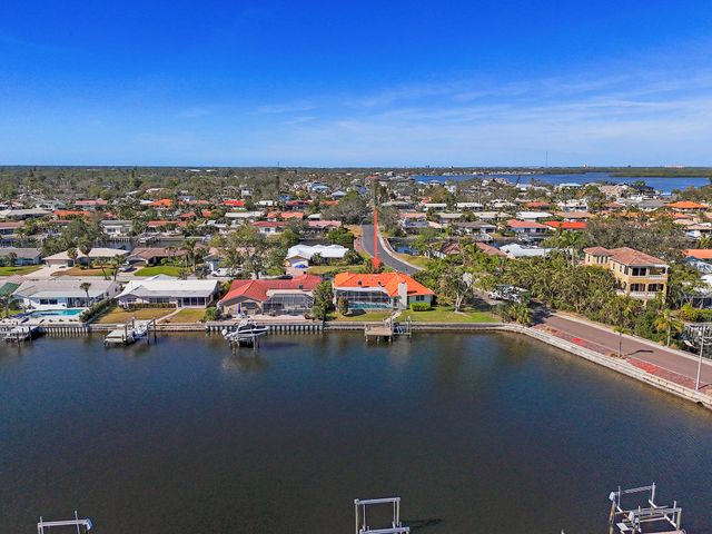 Drone Photos 1998 Massachusetts Ave NE, St. Petersburg, FL 33703, USA-4