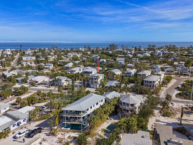 Drone Photos 752 N Shore Dr, Anna Maria, FL 34216, USA-2
