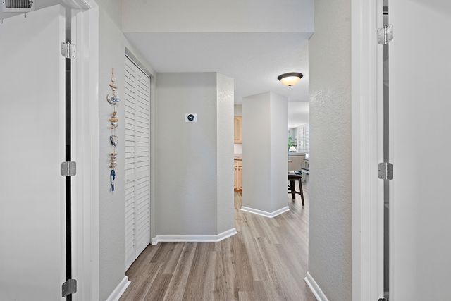 Exterior and Interior Photos 6085 Bahia Del Mar Cir #272, St. Petersburg, FL 33715, USA-2