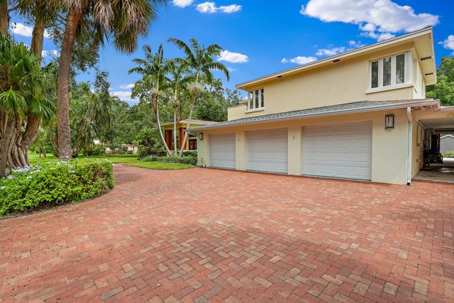Exterior and Interior Photos 6000 2nd St S, St. Petersburg, FL 33705, USA-3