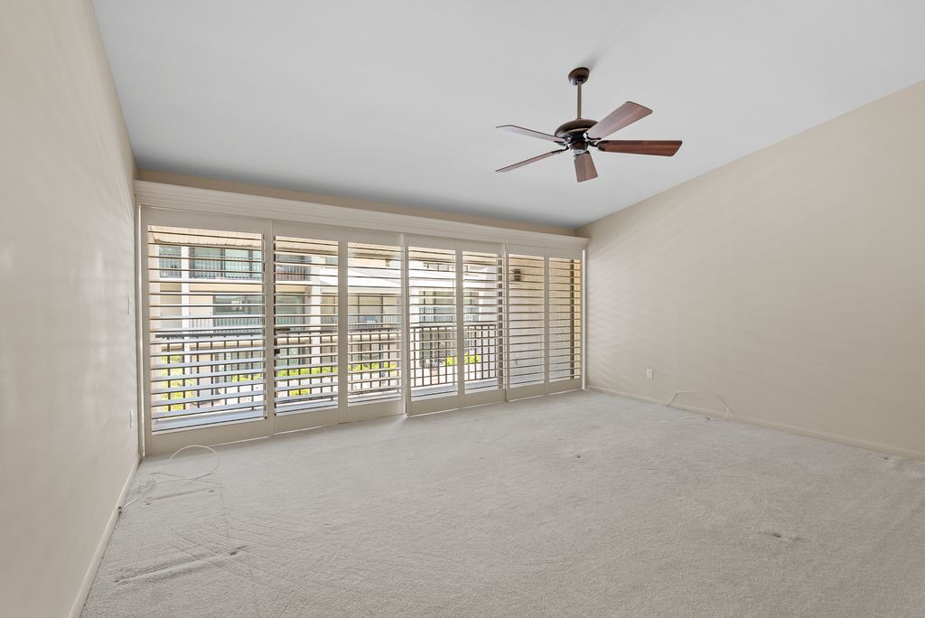 Listing Photos-10