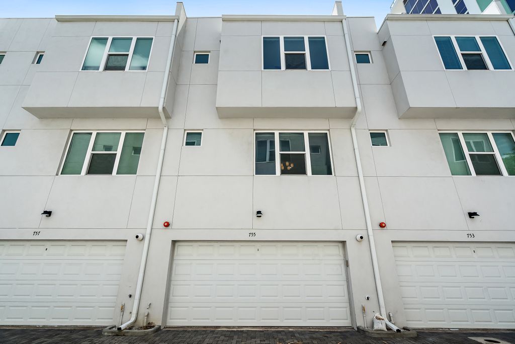 Listing photos-2