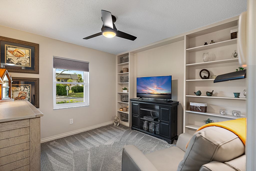 Listing Photos-7