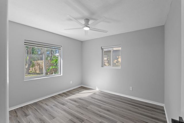 Listing Photos - 4300 16th Ave N, St. Petersburg, FL 33713, USA7