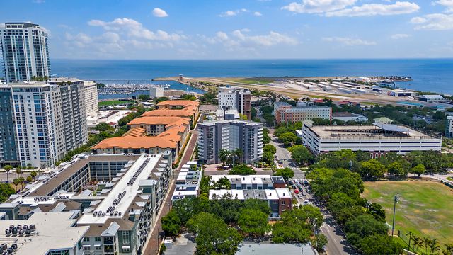Drone Photos 470 3rd St S, St. Petersburg, FL 33701, USA-1