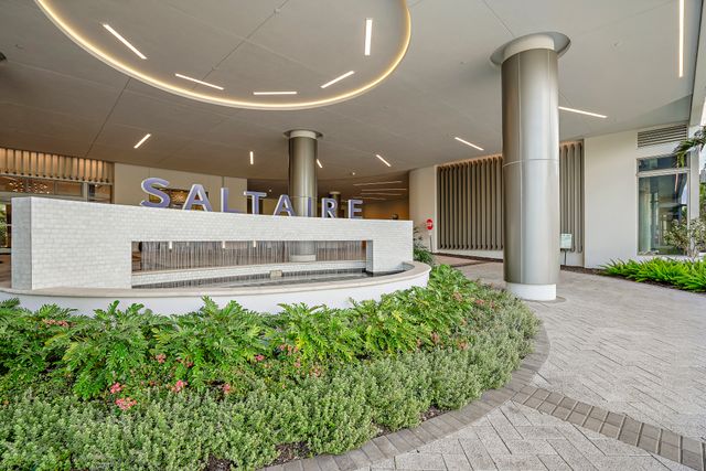 Exterior and Interior Photos 301 1st St S, St. Petersburg, FL 33701, USA-39