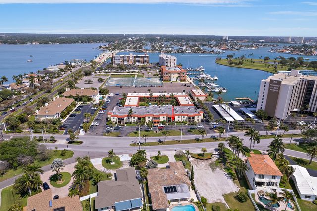 Drone Photos 10365 Paradise Blvd, Treasure Island, FL 33706, USA6