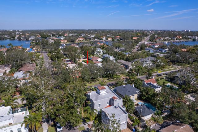Drone Photos 515 20th Ave NE, St. Petersburg, FL 33704, USA 2