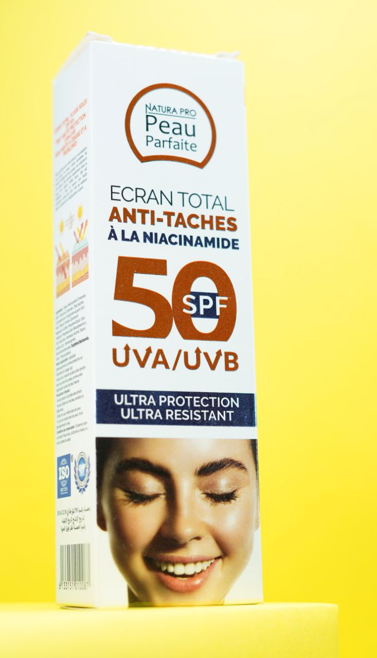 Écran Total peau parfaite vue 3