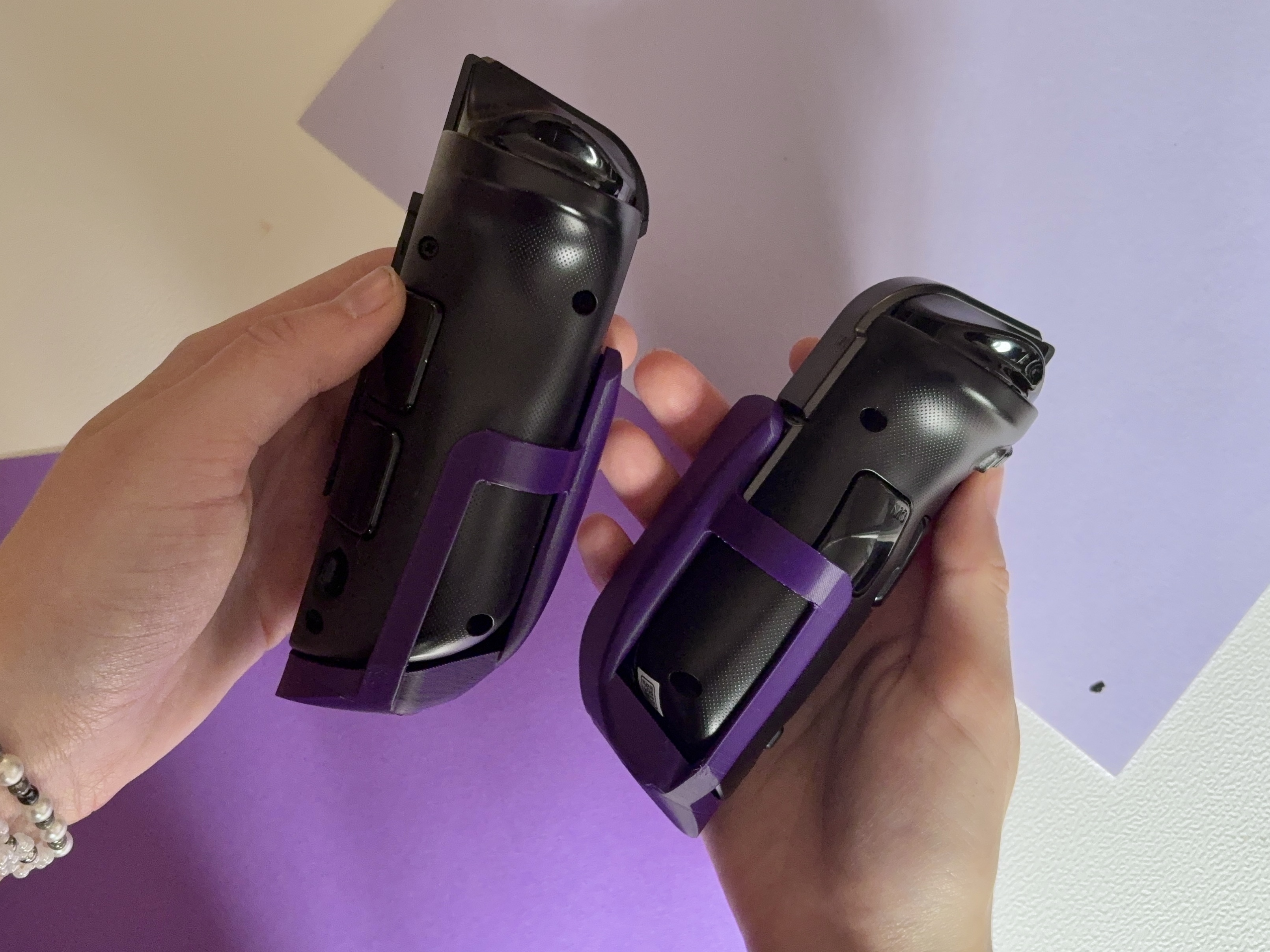 Lenovo Legion Go Comfort Grip Ergonomic Handheld Controller Grips image 3