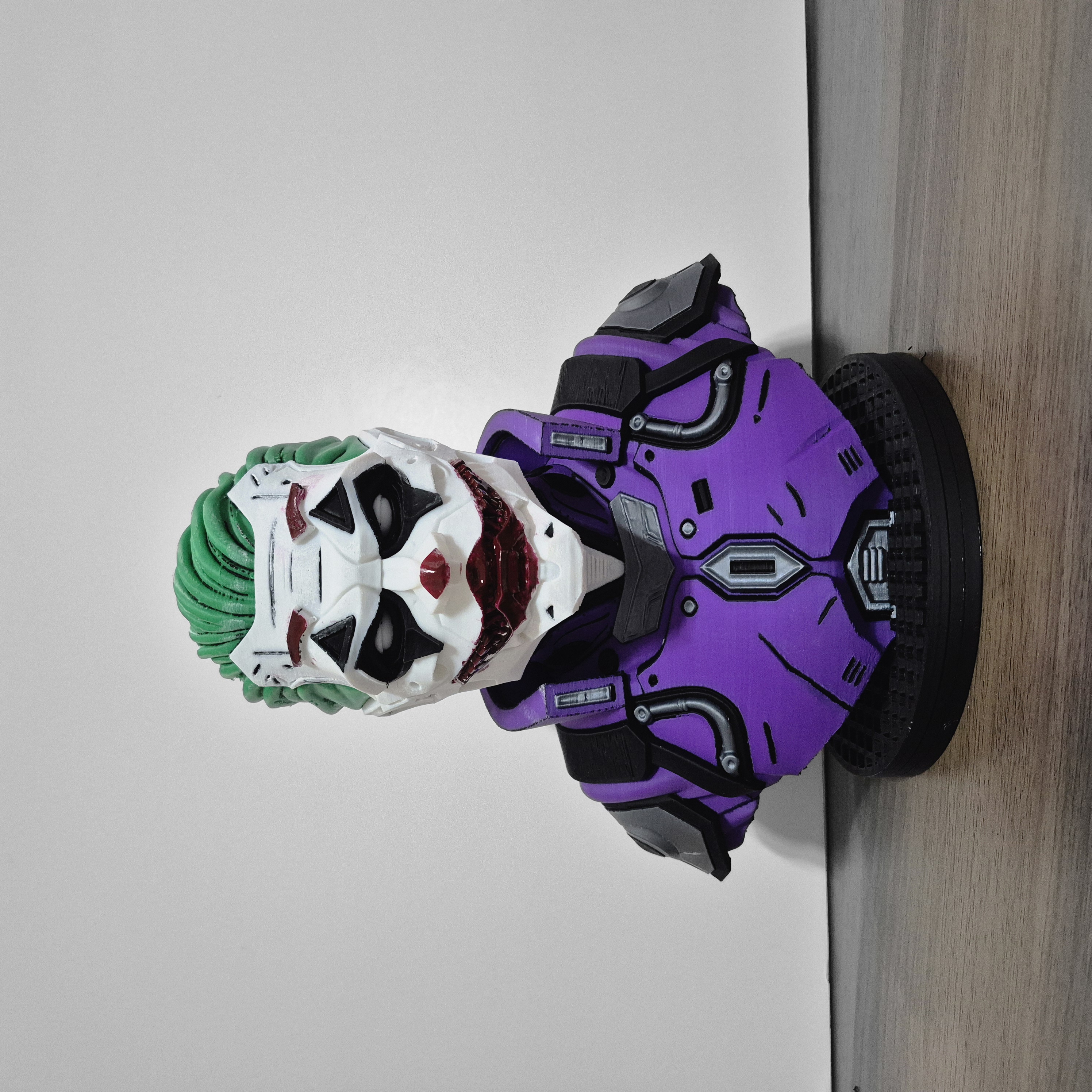 Cyber Joker bust image 2