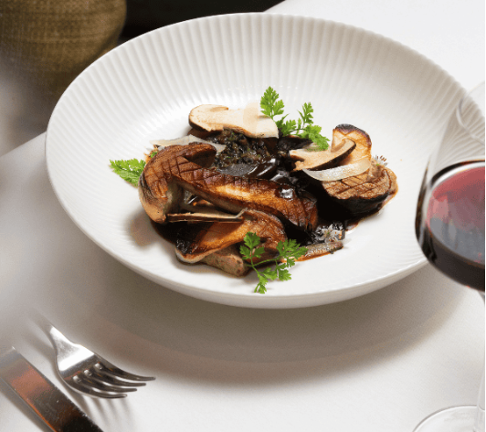 LE SERPENTINE RESTAURANT 6
