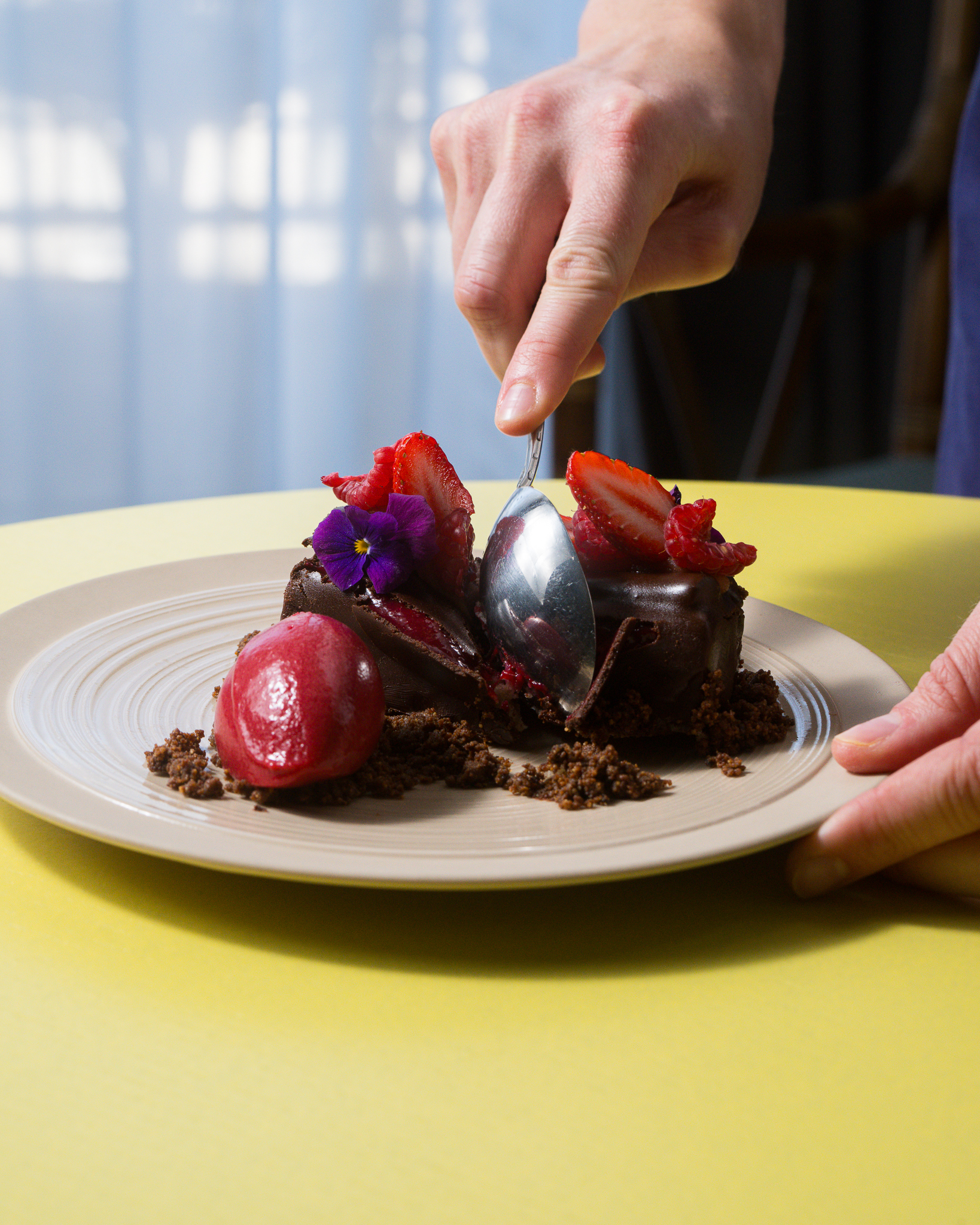 LE SERPENTINE RESTAURANT 8