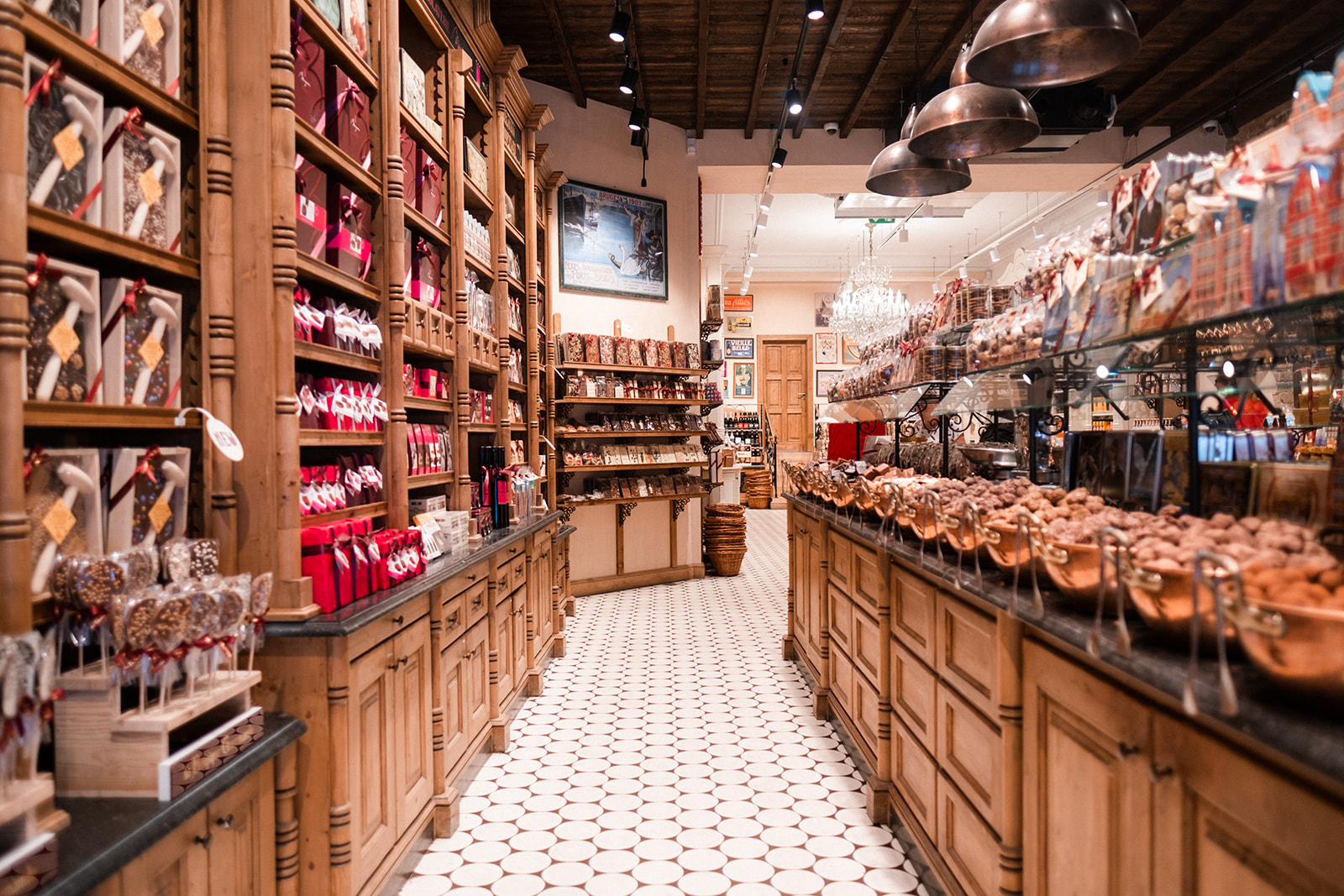 LA BELGIQUE GOURMANDE (RUE AU BEURRE) 2