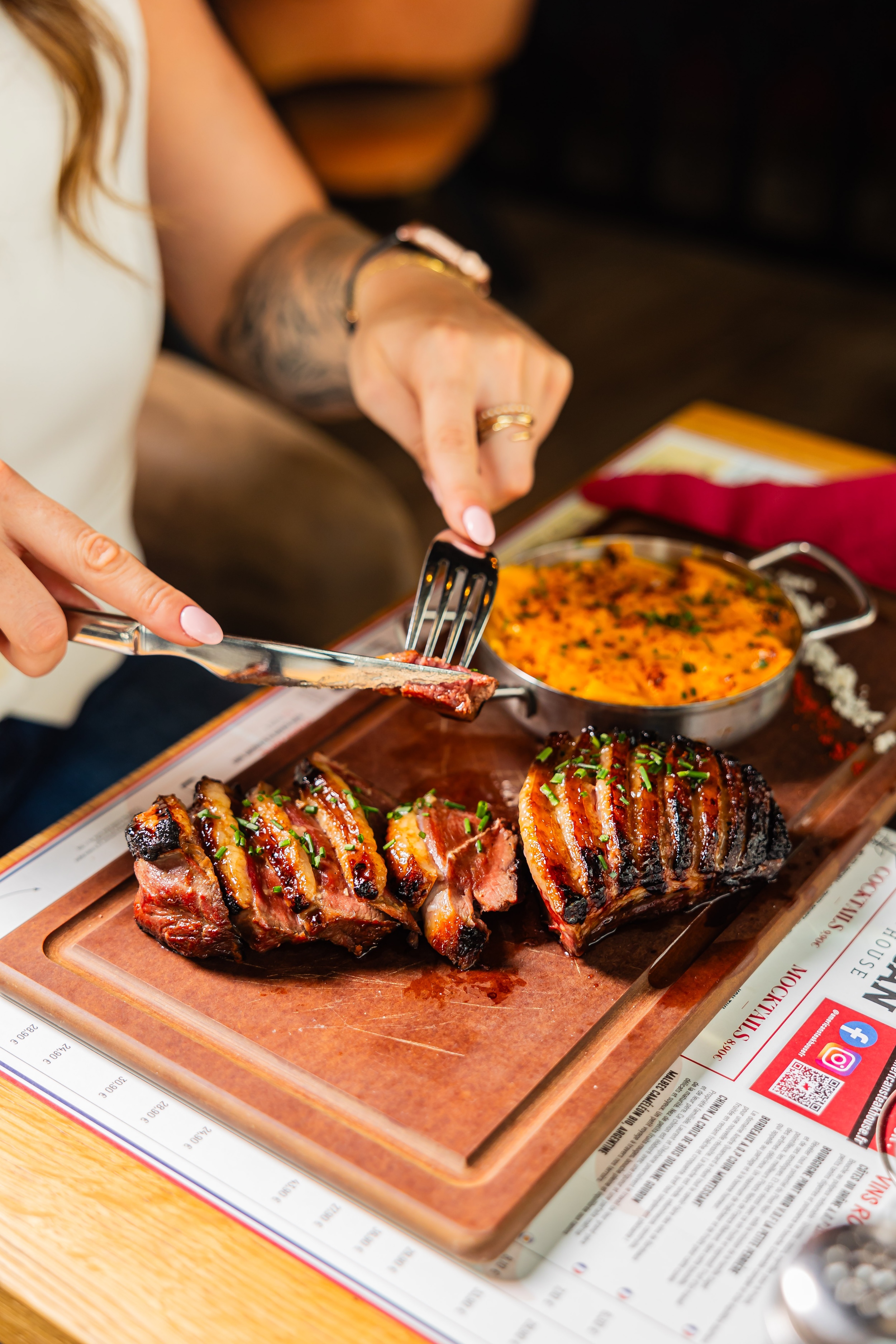 AMERICAN STEAK HOUSE SERVON 7
