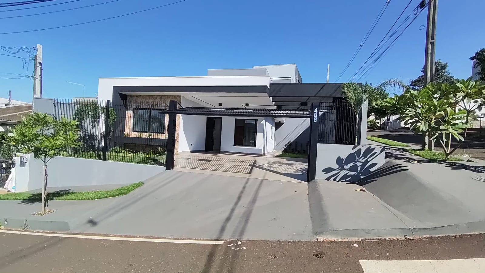 Casa com 3 Quartos, Jardim Santa Rosa - Mandaguaçu