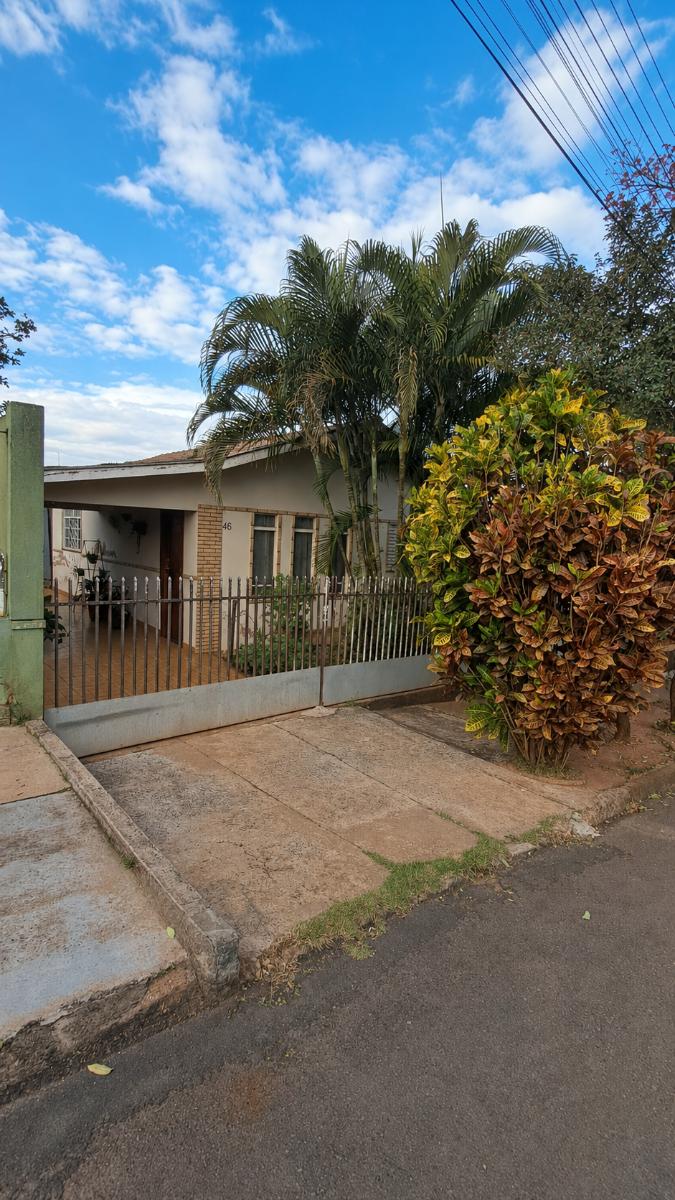 Casa com 2 quartos, Parque Ouro Verde - Mandaguaçu