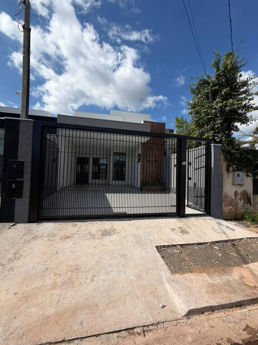 Casa com 3 quartos à Venda, Jardim Santa Rosa - Mandaguaçu