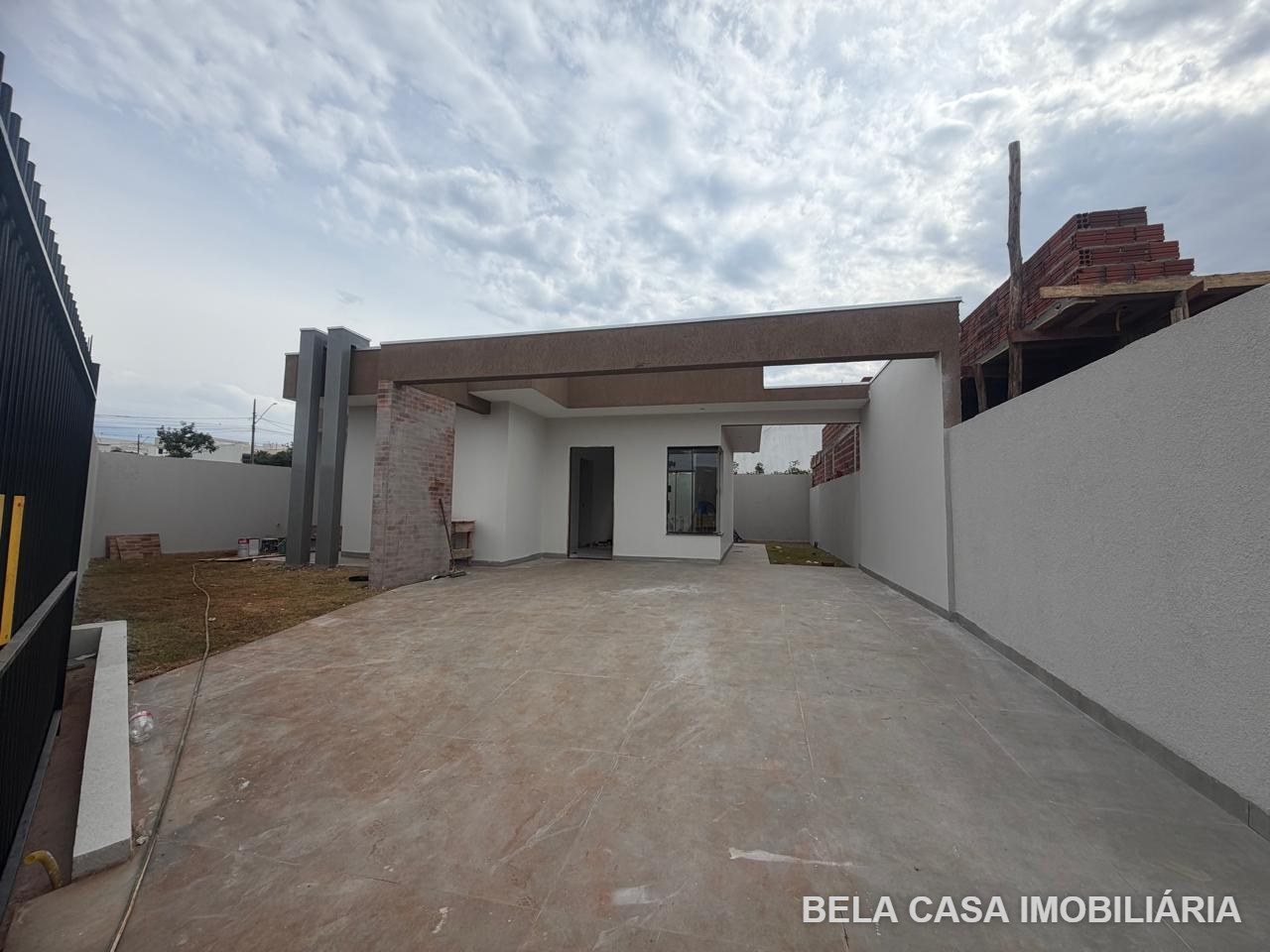 Casa com 3 quartos, Cj. Hab. João de Barro Thais - Maringá