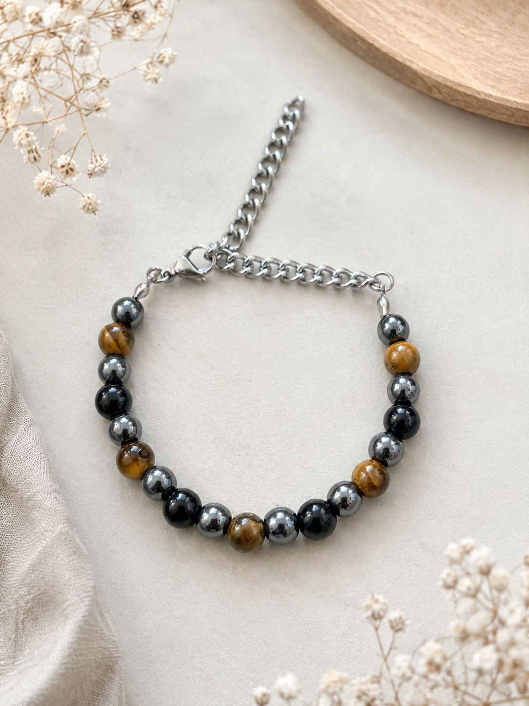 Producto Bella Bruja: Pulsera Triple Protección Turmalina, Ojo de Tigre y Hematite