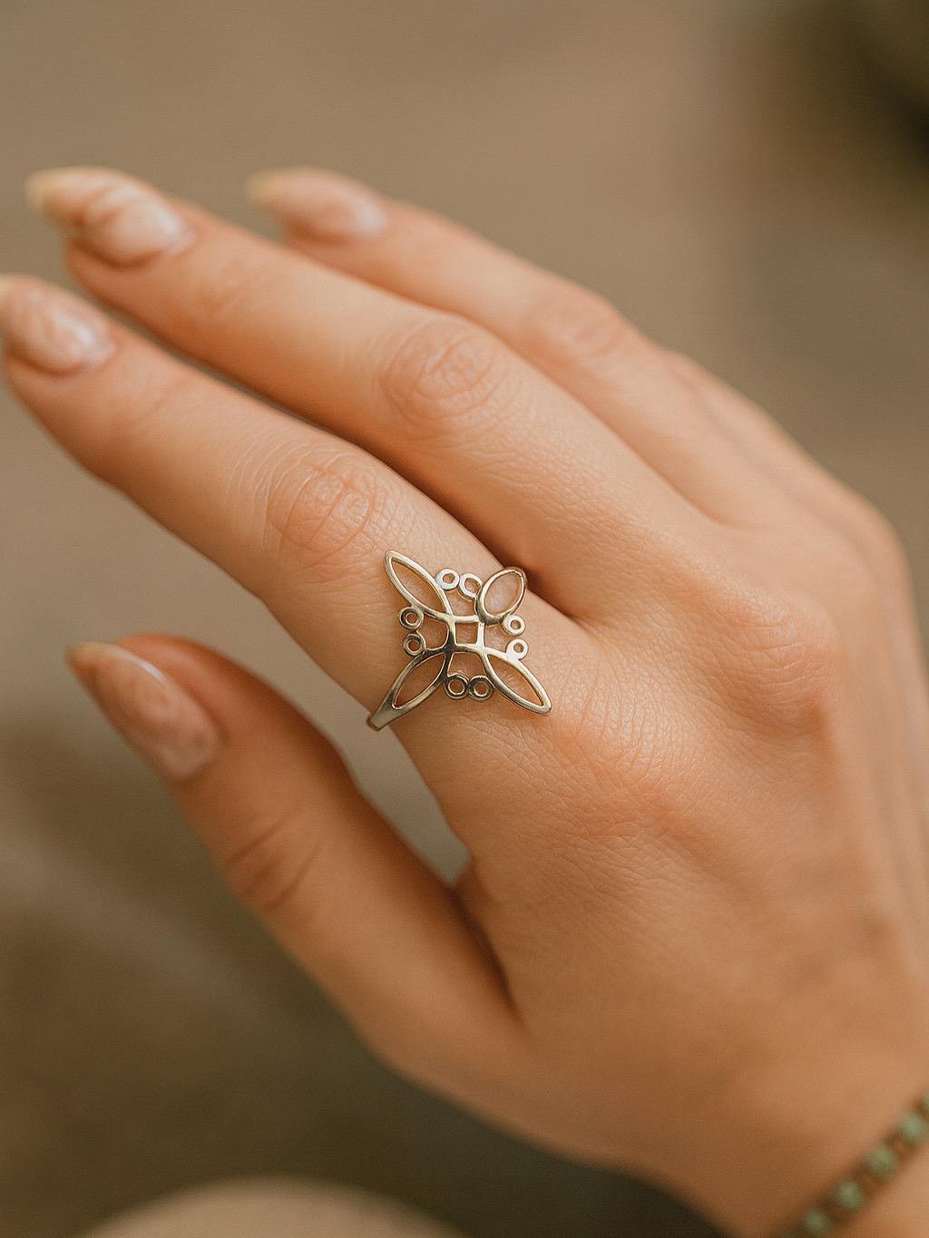 Anillo Nudo de Brujas Acero Inoxidable