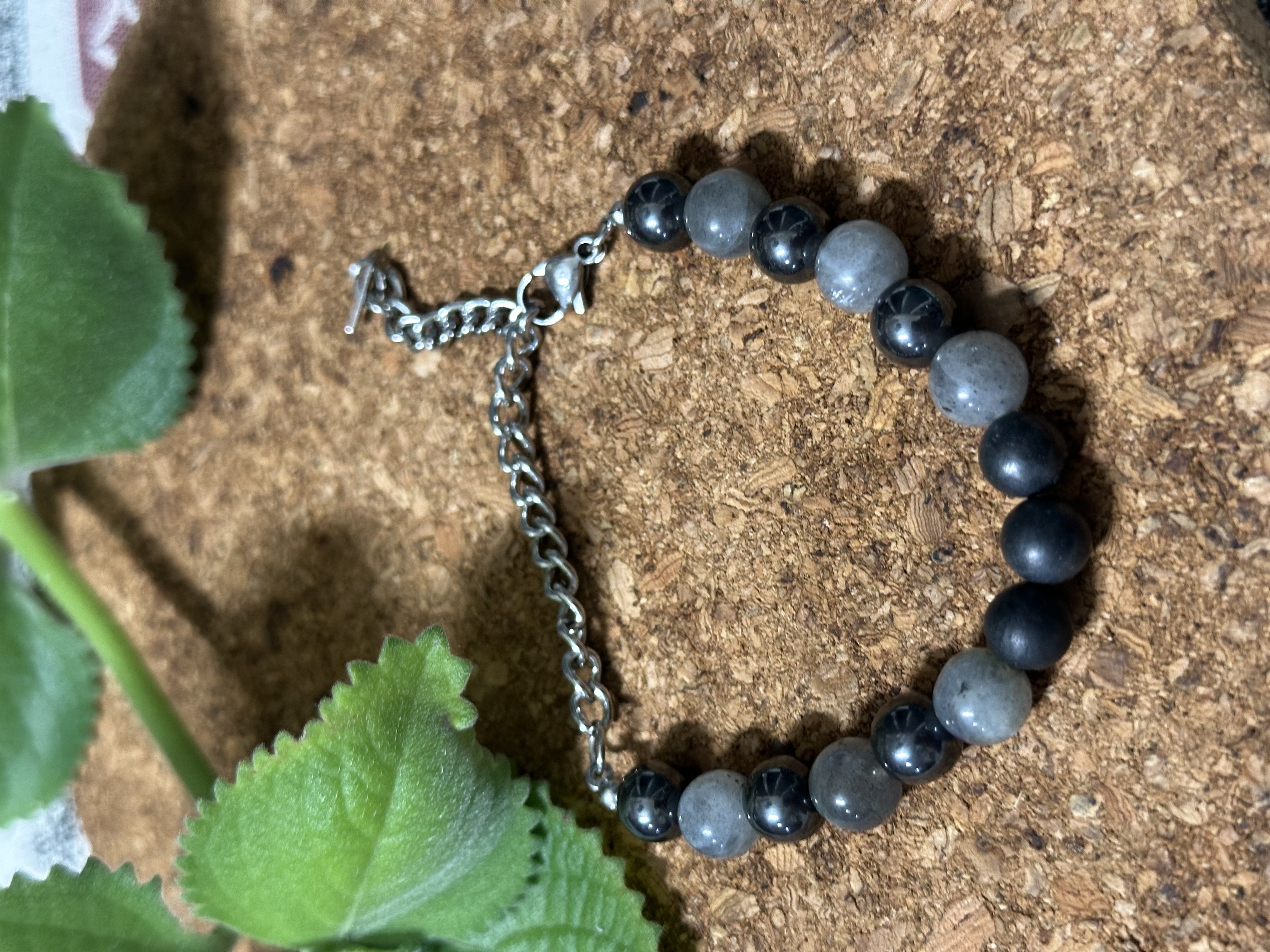 imagen de PULSERA AMULETO PROTECCION FUERTE Y PROFUNDA ABSORCION DE LO NEGATIVO