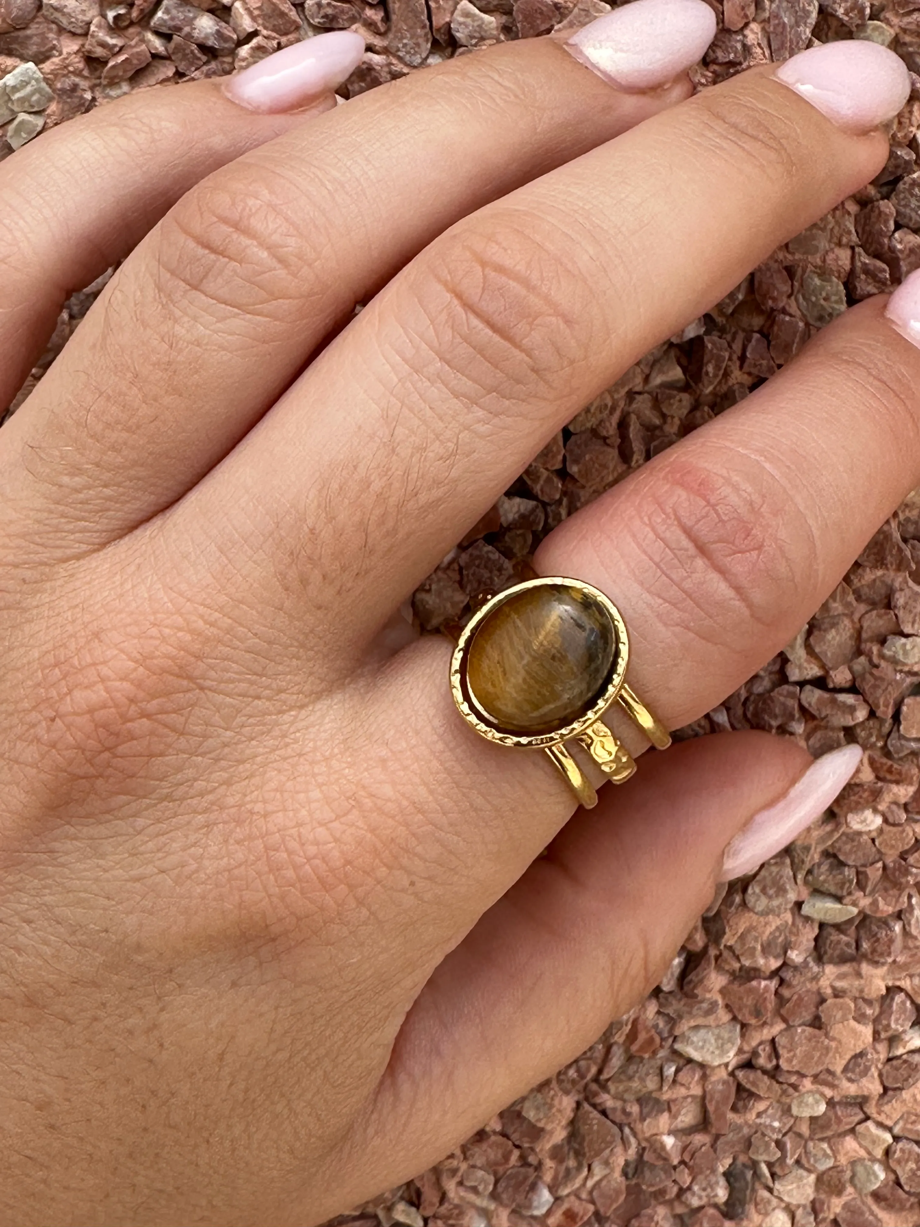 Producto Bella Bruja: Anillo ojo tigre