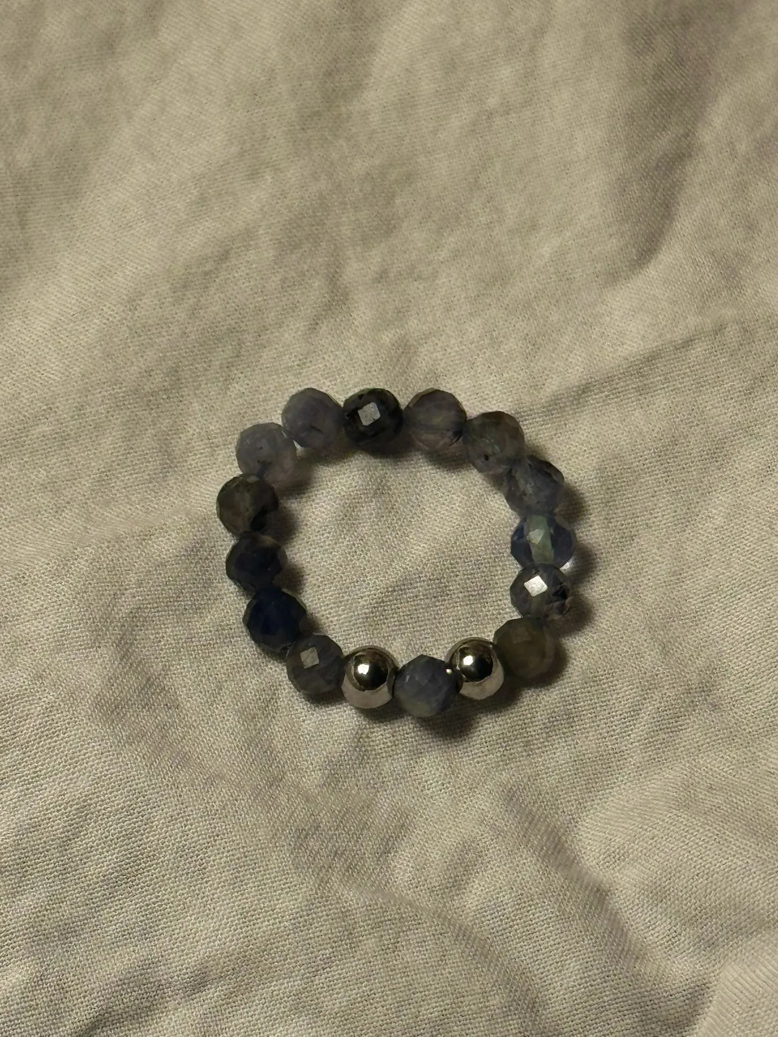 Producto Bella Bruja: Anillo Mineral Labradorita