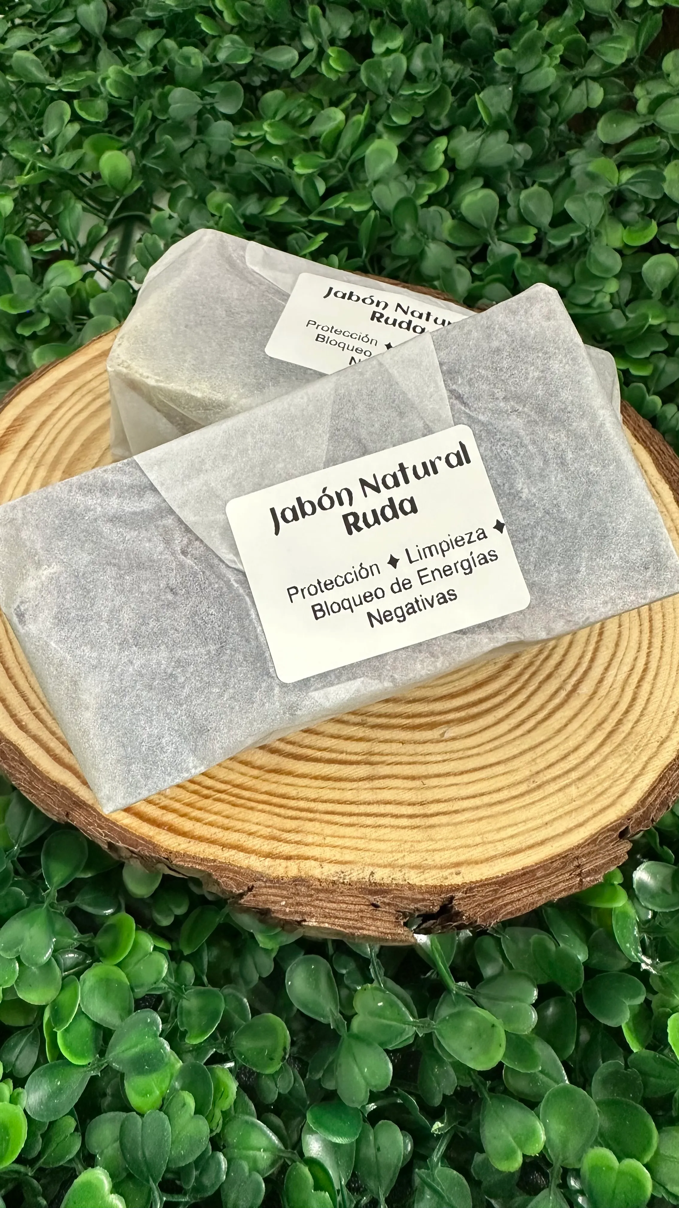 Producto Bella Bruja: Jabón Natural Ruda