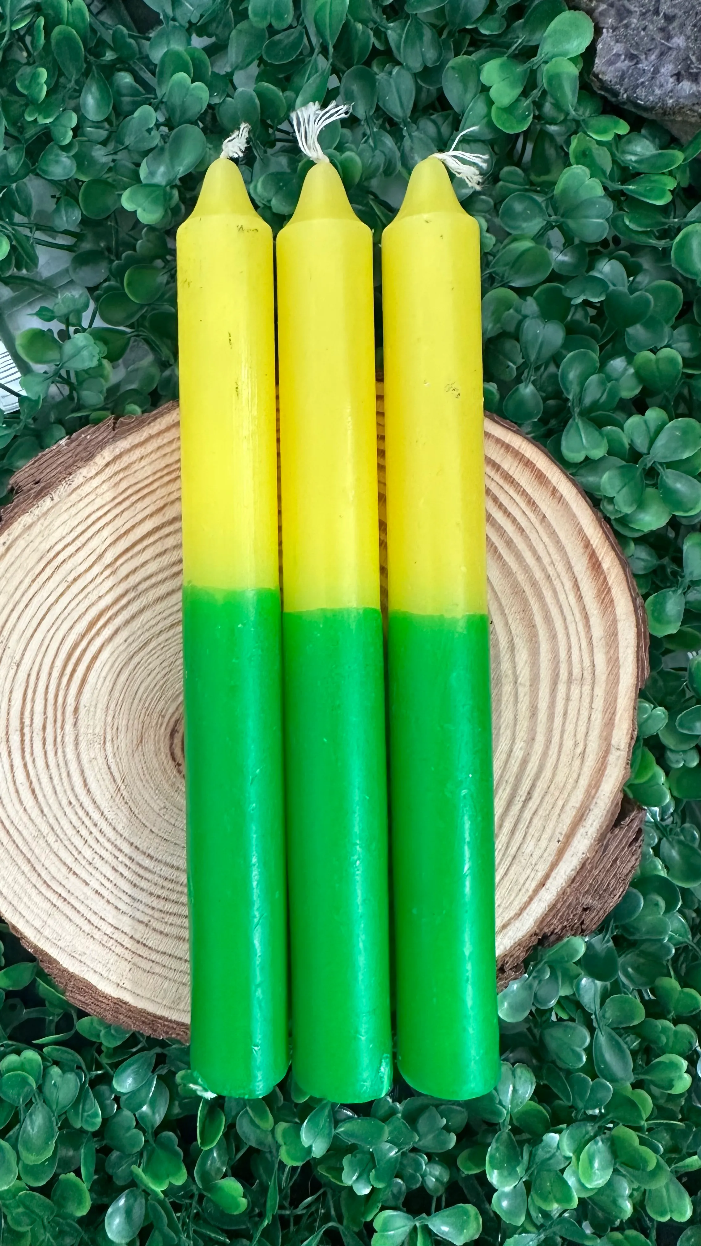 Producto Bella Bruja: Vela bujía amarilla verde