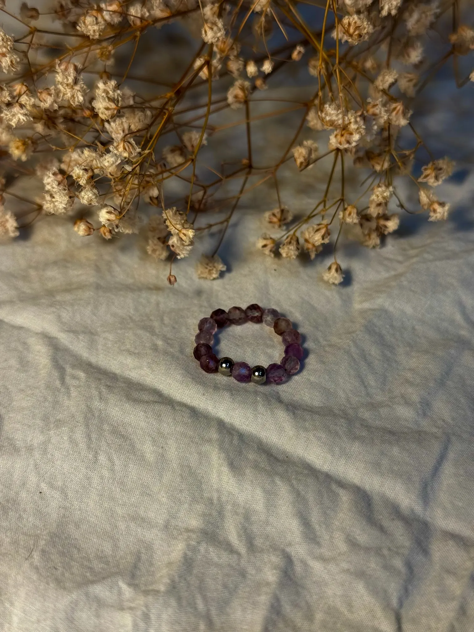 Producto Bella Bruja: Anillo Mineral Super 7