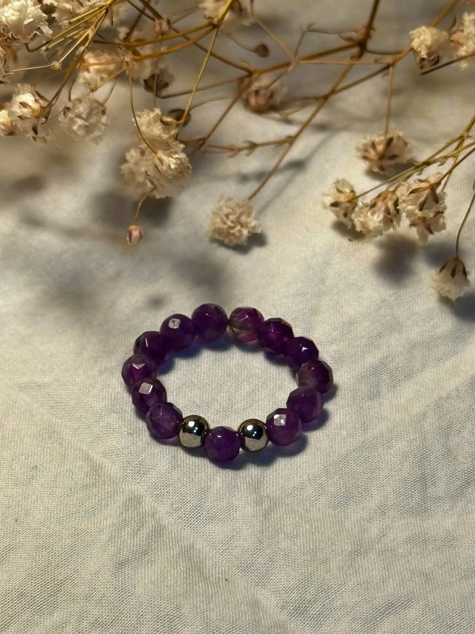 Producto Bella Bruja: Anillo Mineral Amatista