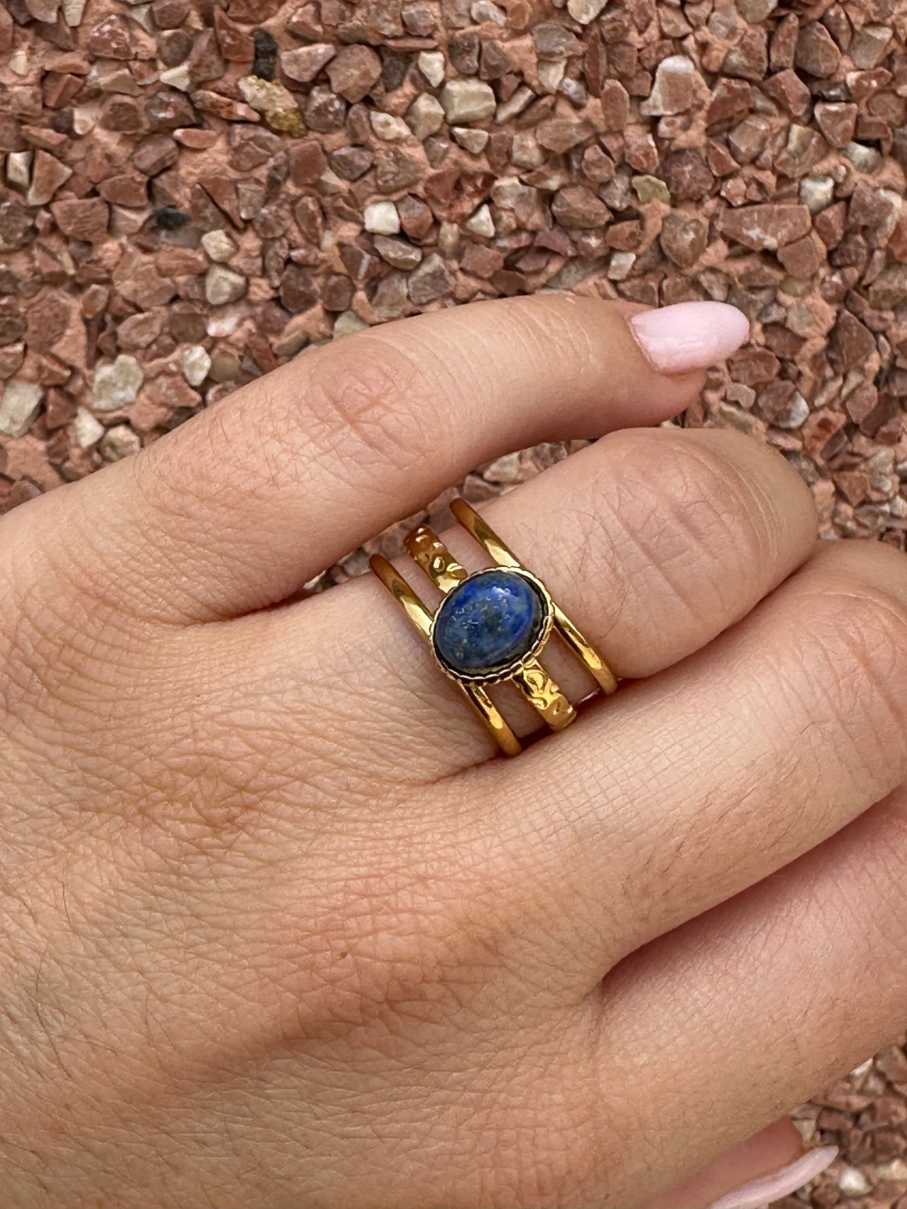 Producto Bella Bruja: Anillo lapislázuli