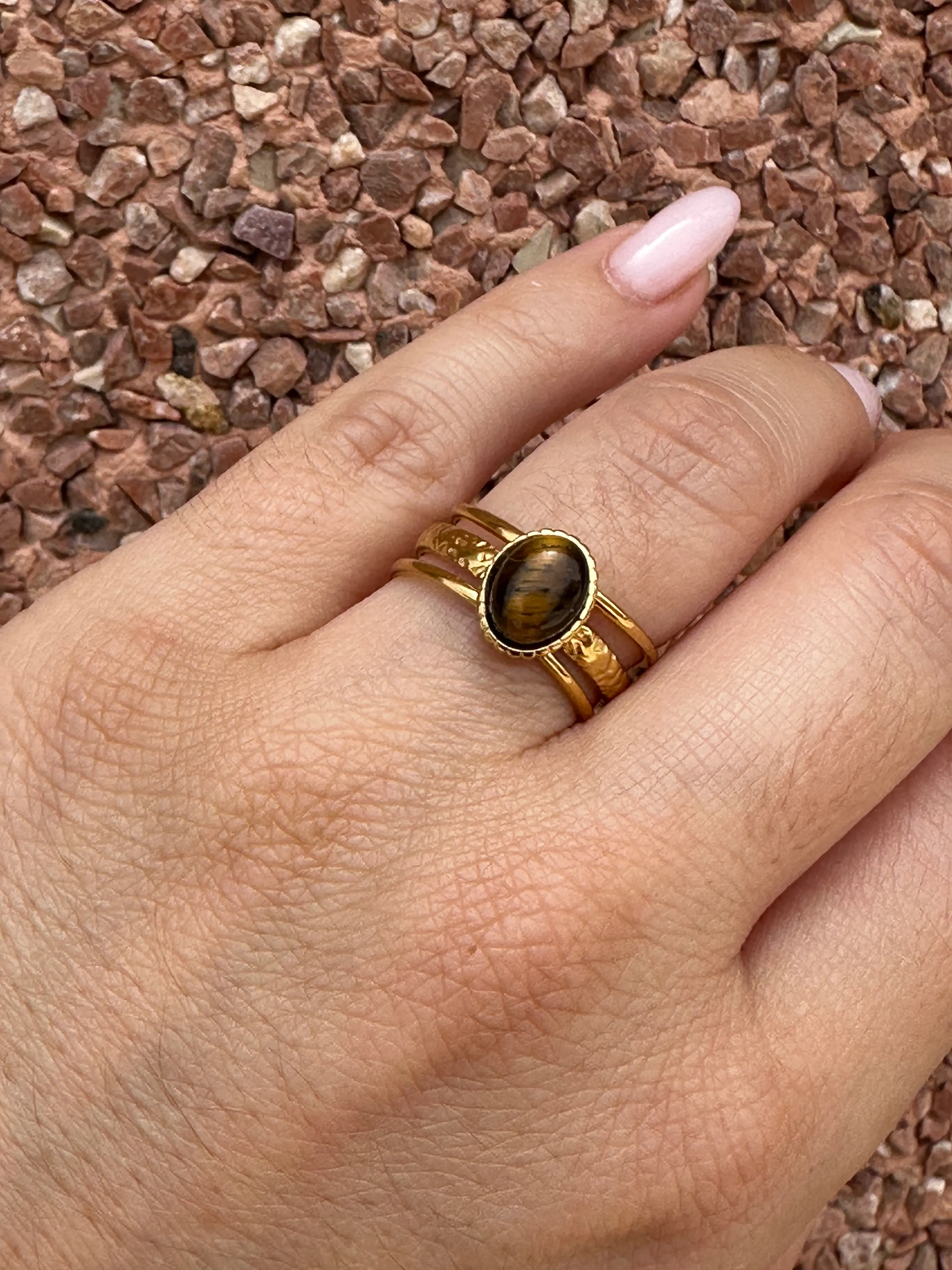Producto Bella Bruja: Anillo ojo tigre