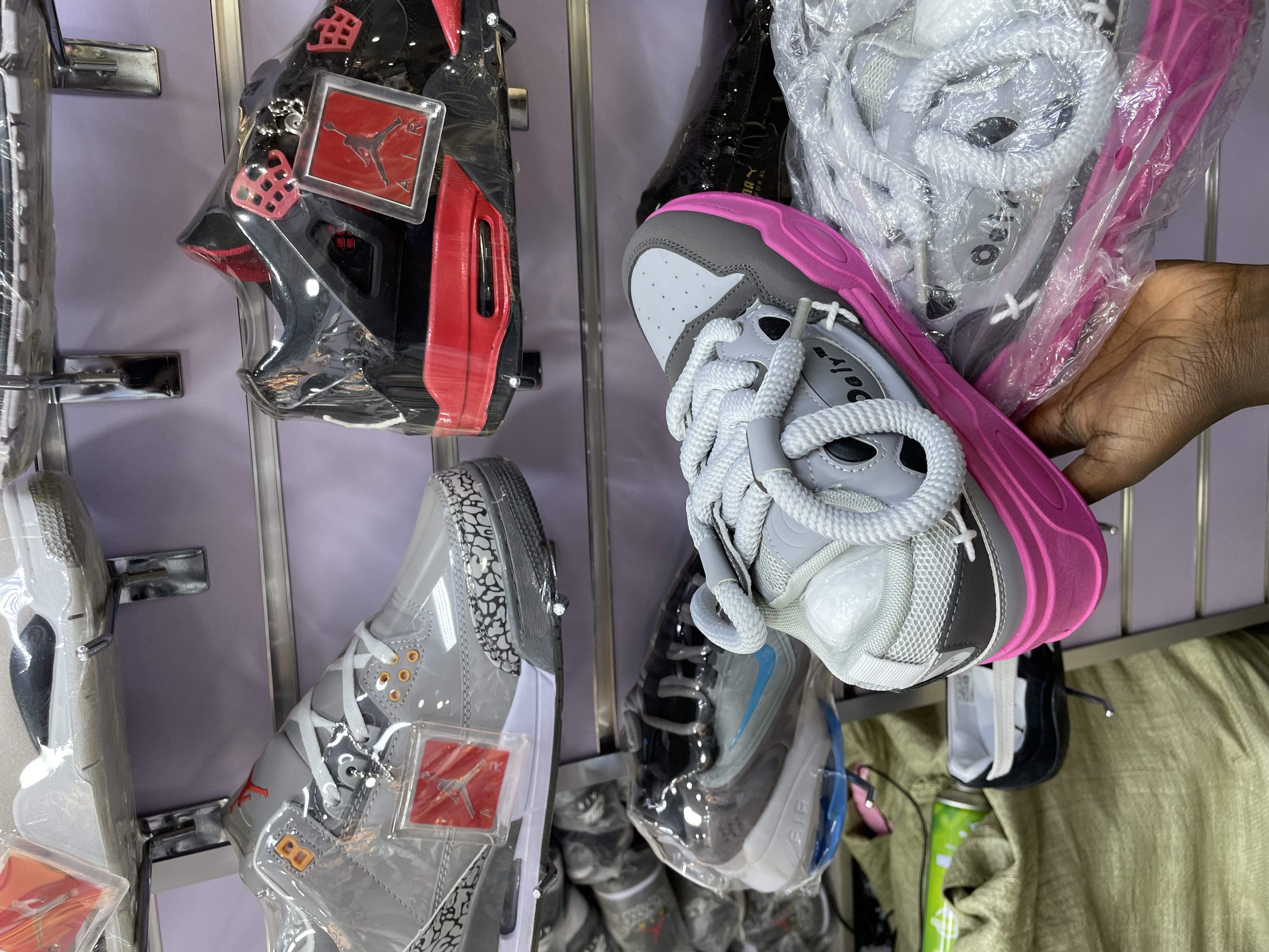 ogiy sneakers