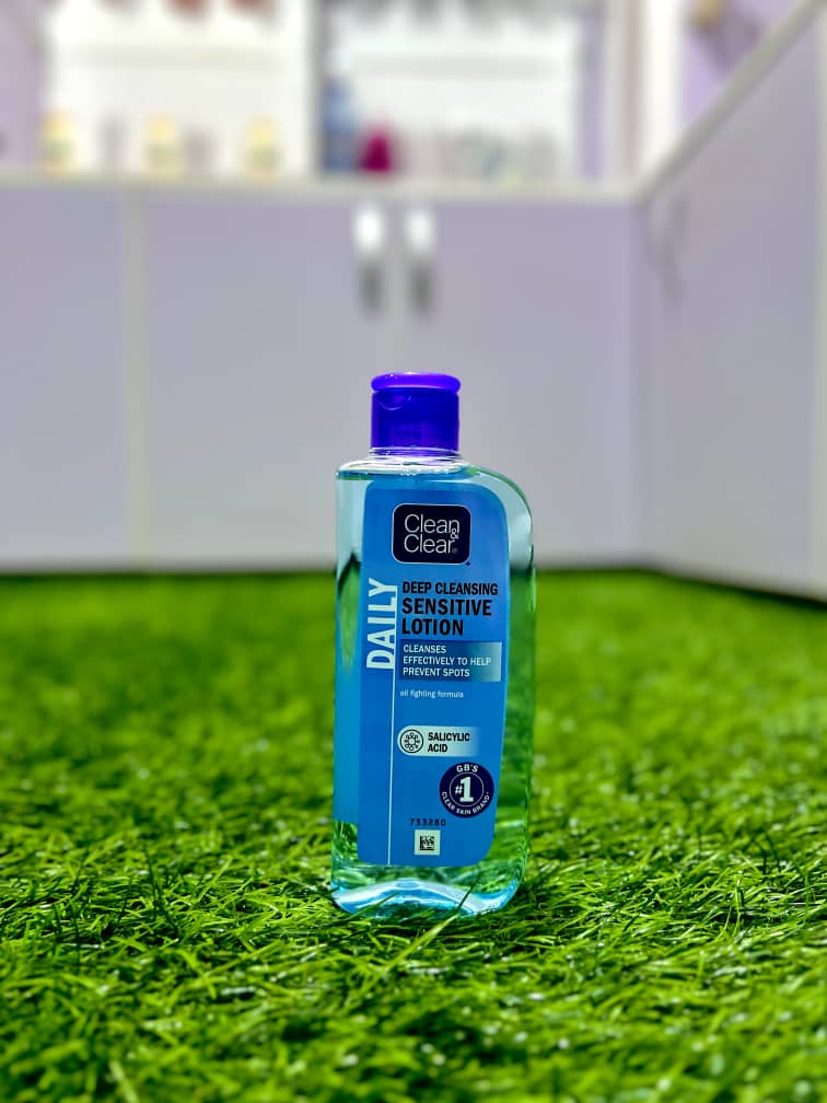 Clean & Clear Deep Cleansing Sensitive Lotion no