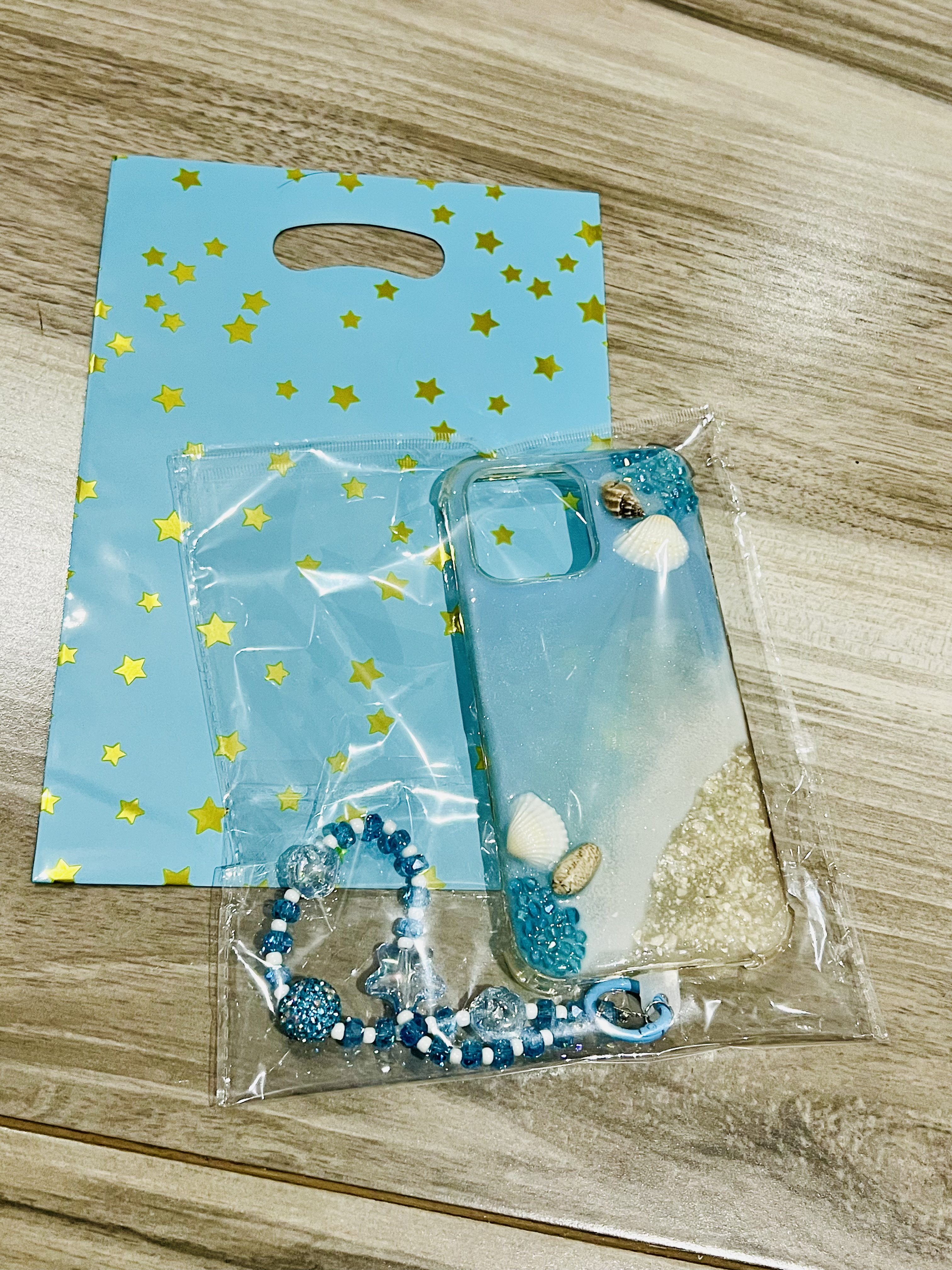 beach theme phone case with charms✨