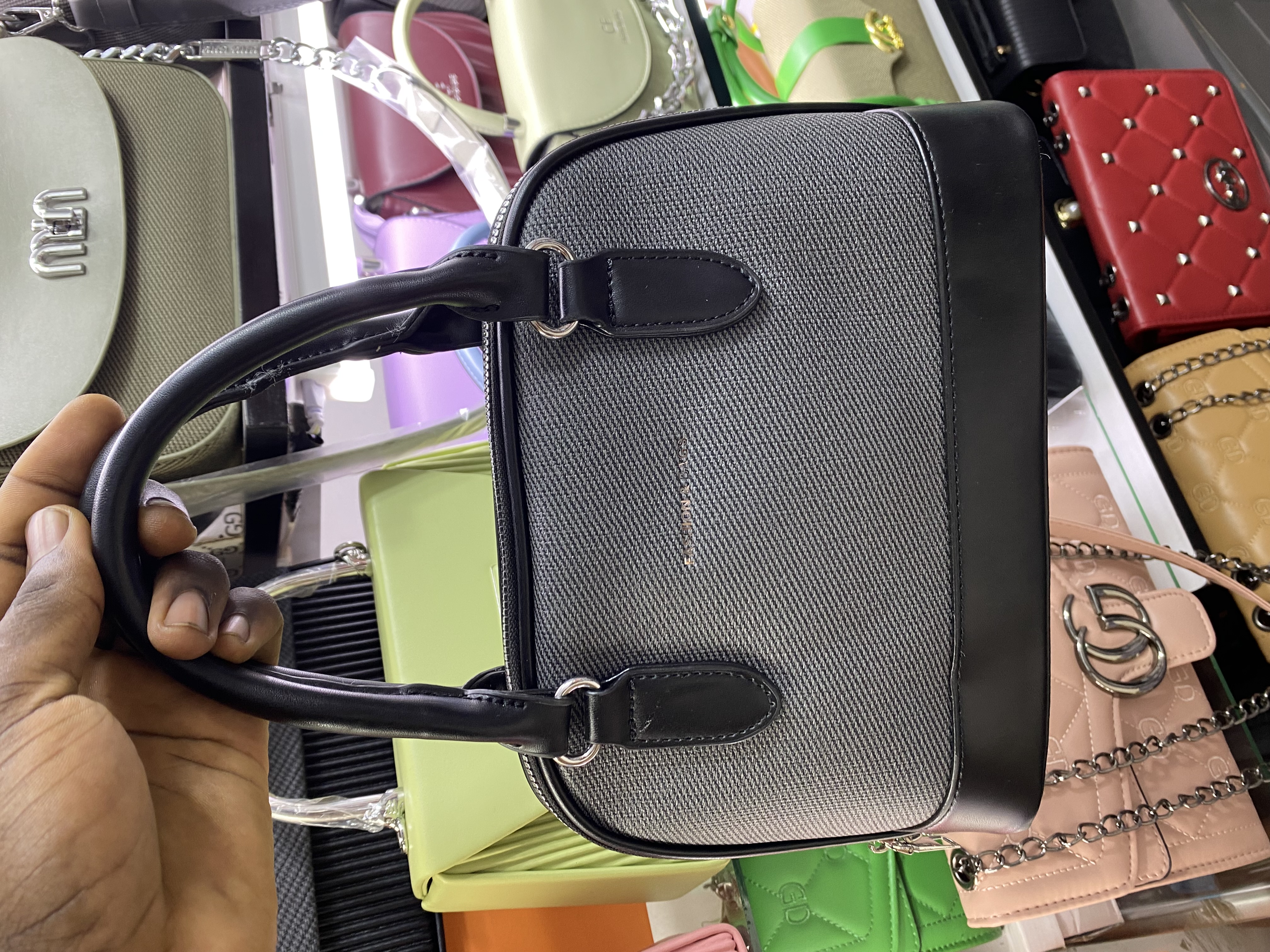 HAND BAG