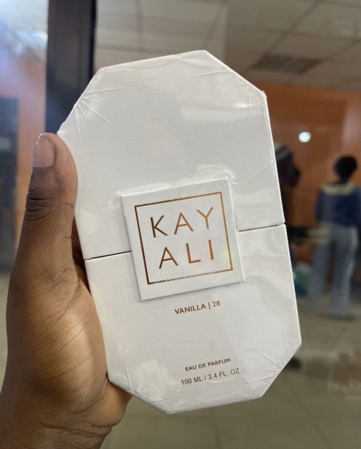 Kayali vanilla 