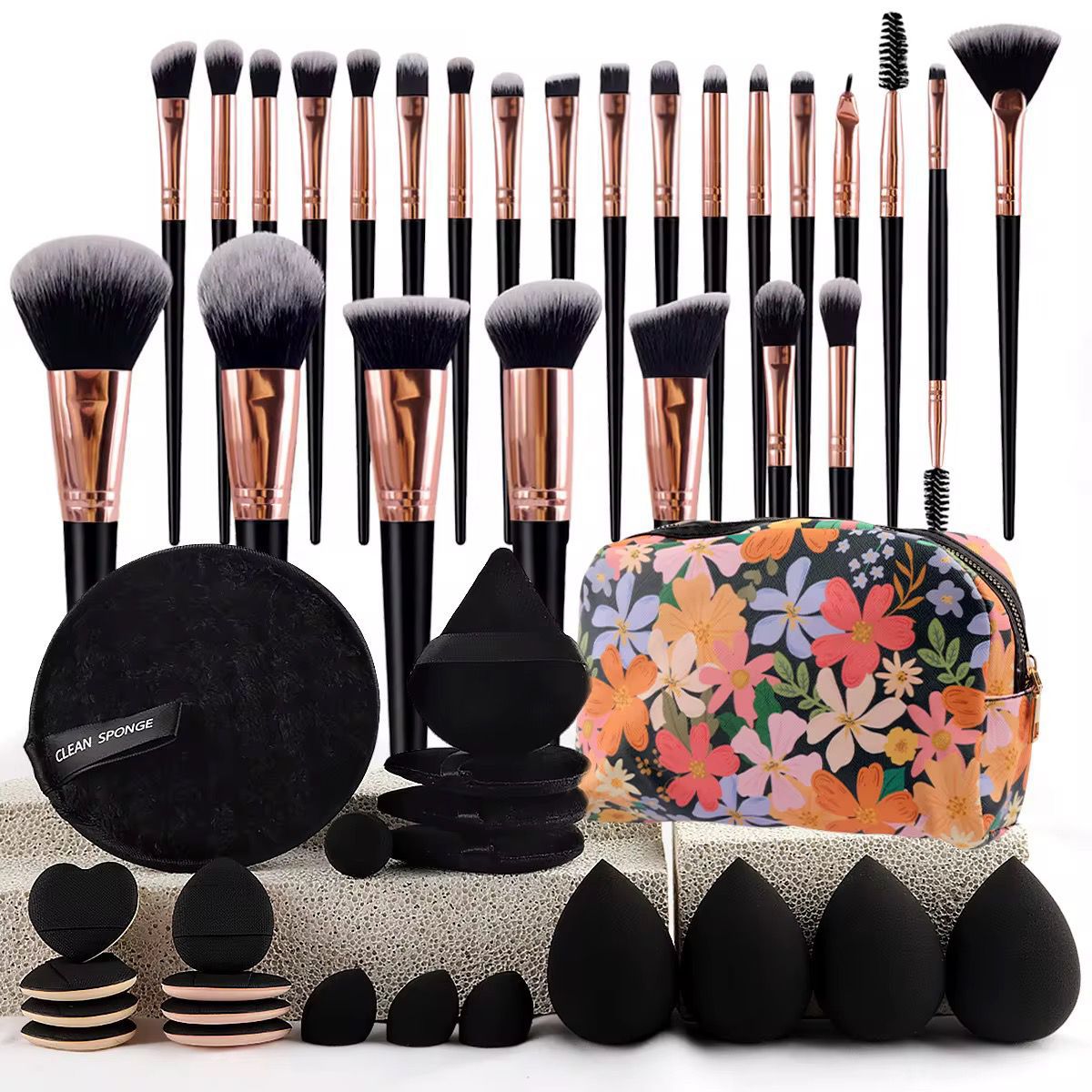 Proffessional Makeup Brushes set with Beauty Blenders and Cosmetic bag