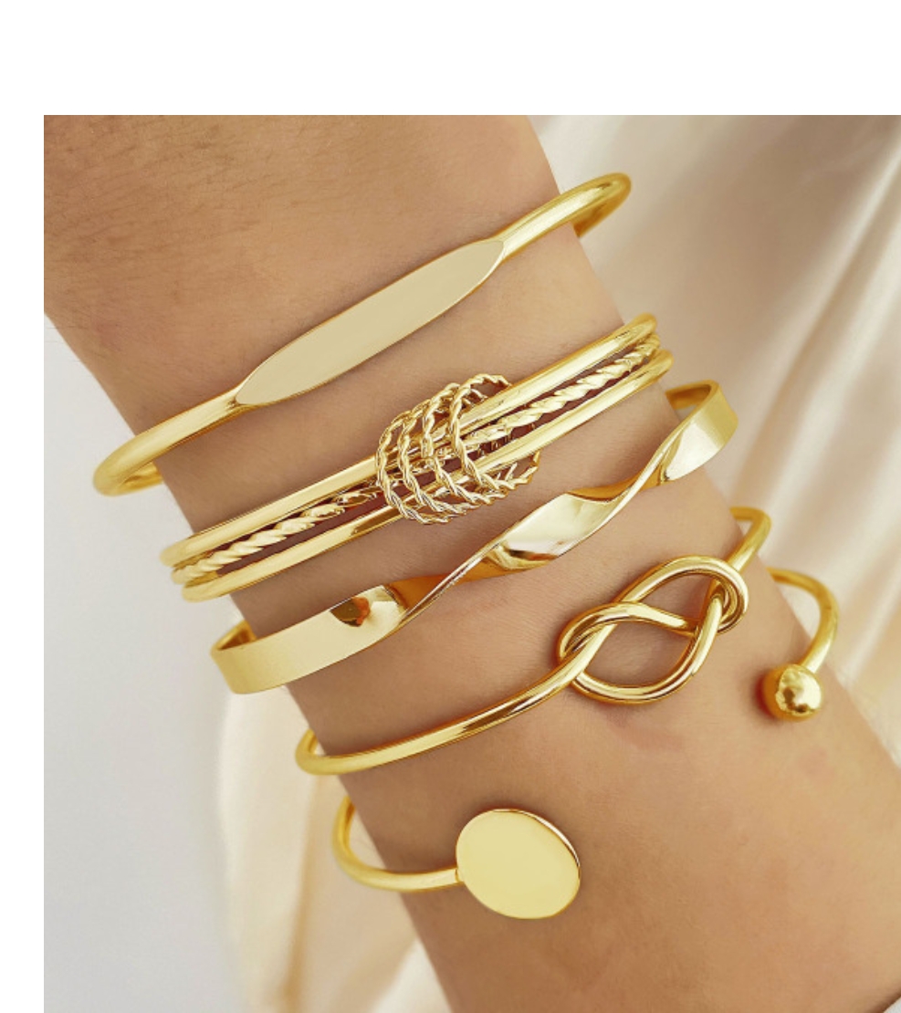 Fashionable hand bracelets