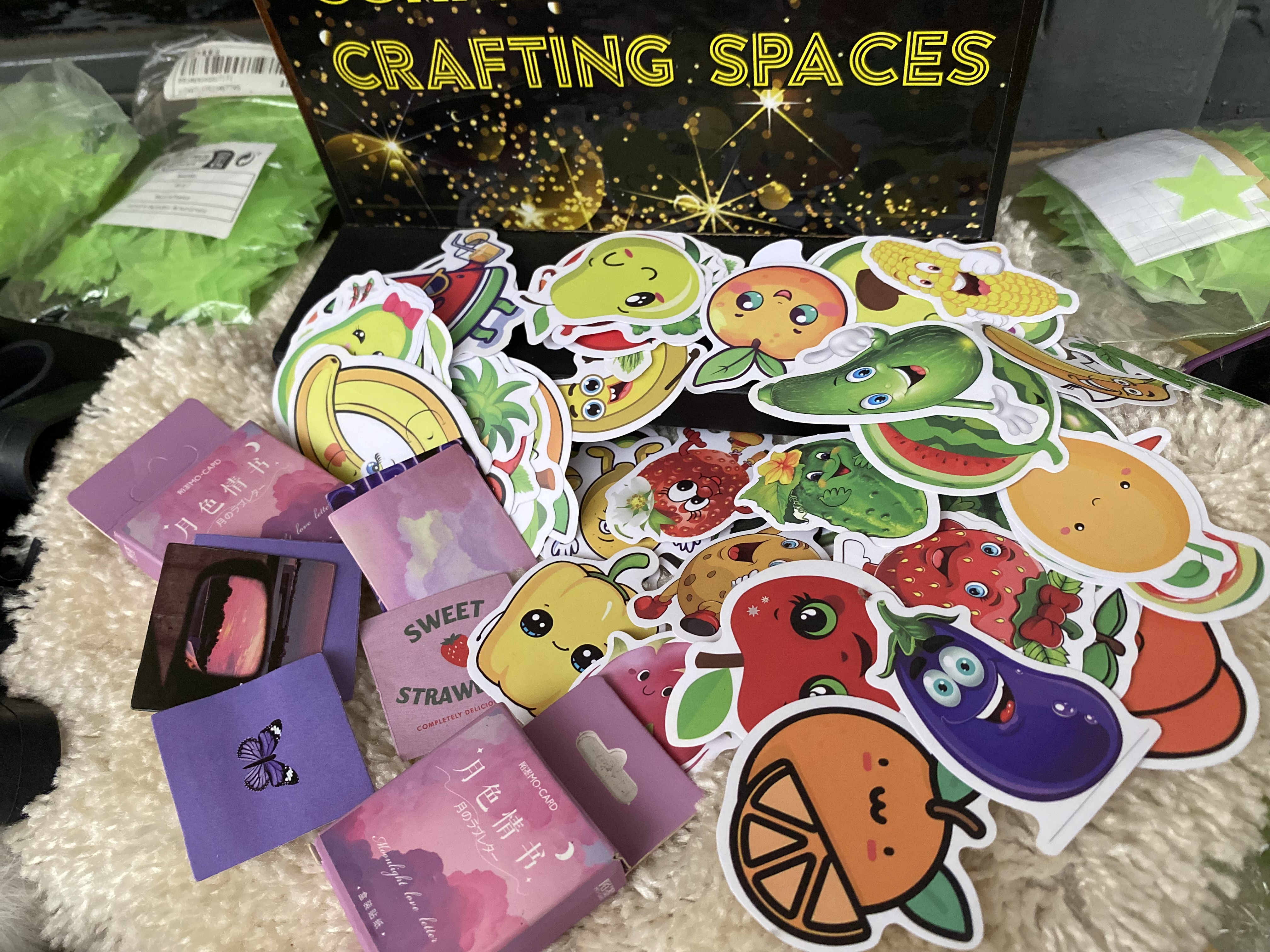 wall paper puzzle stickers