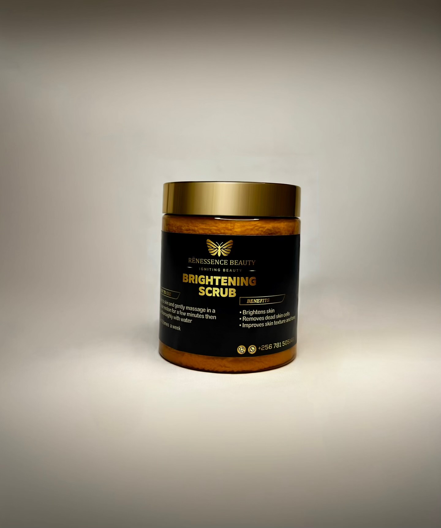 Brightening scrub