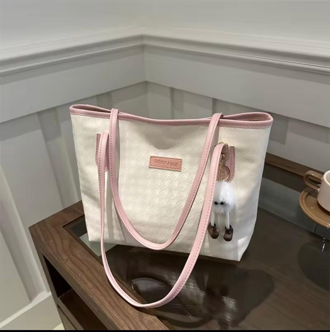 leather tote bag