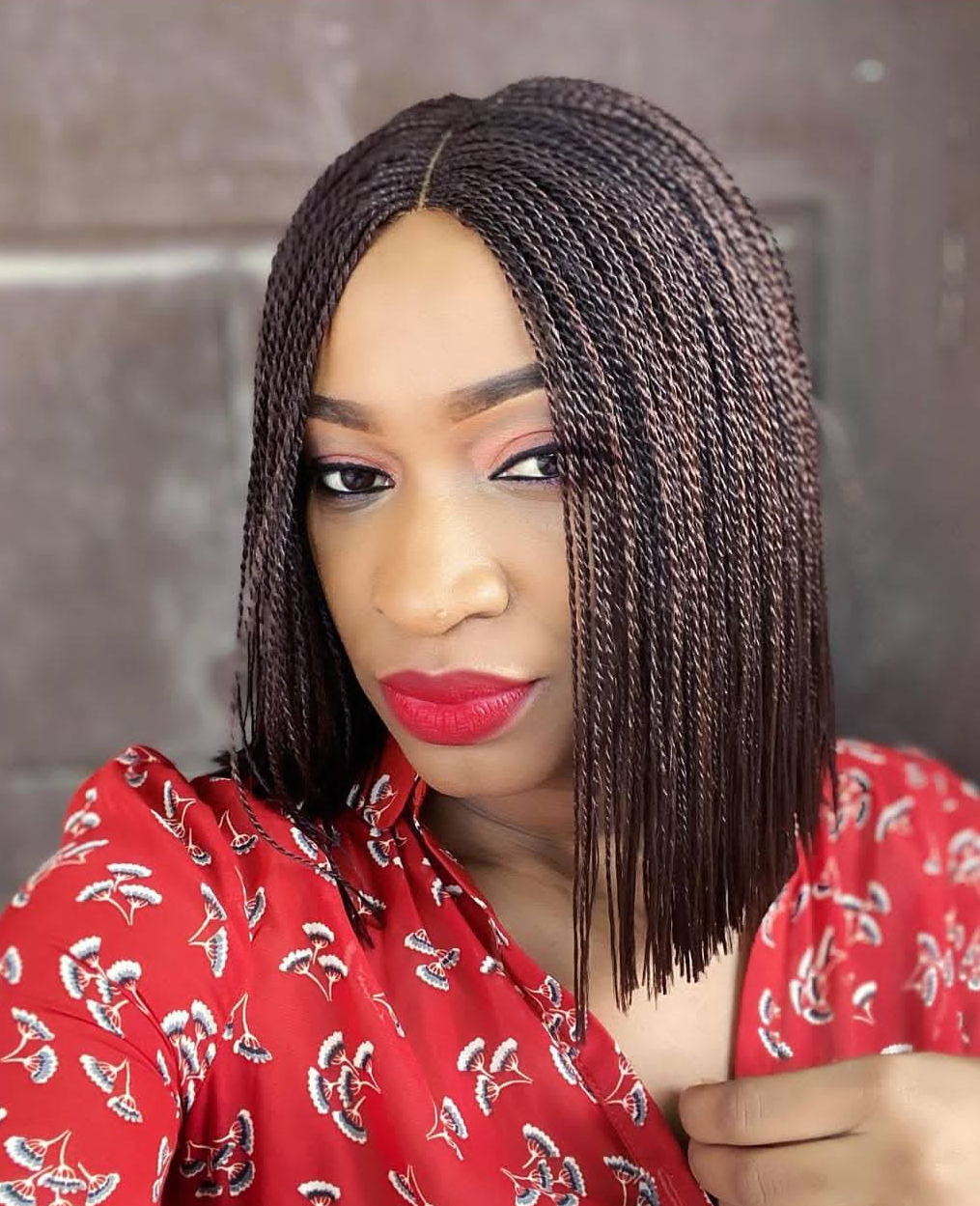 Blunt cut coffee brown twist wig
