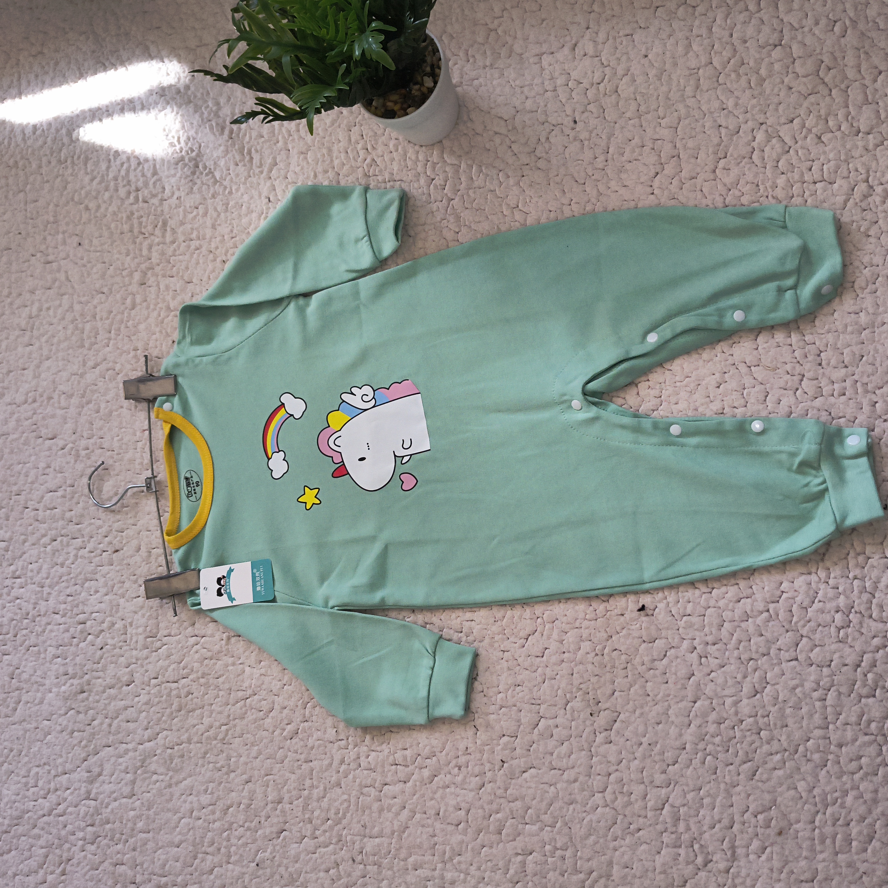 Baby rompers 