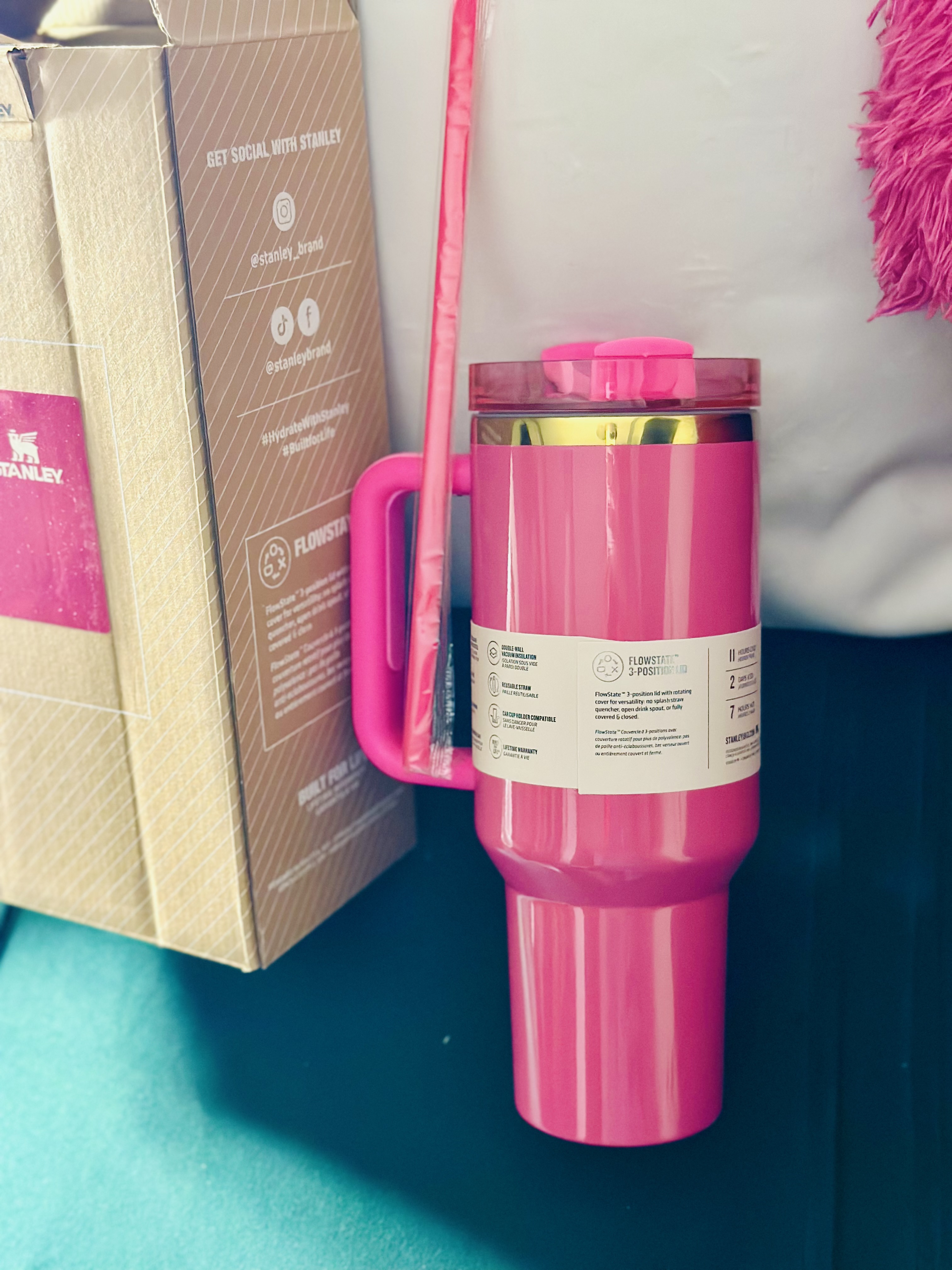 Stanley 40 Oz Quencher H2.0 FlowState Tumbler