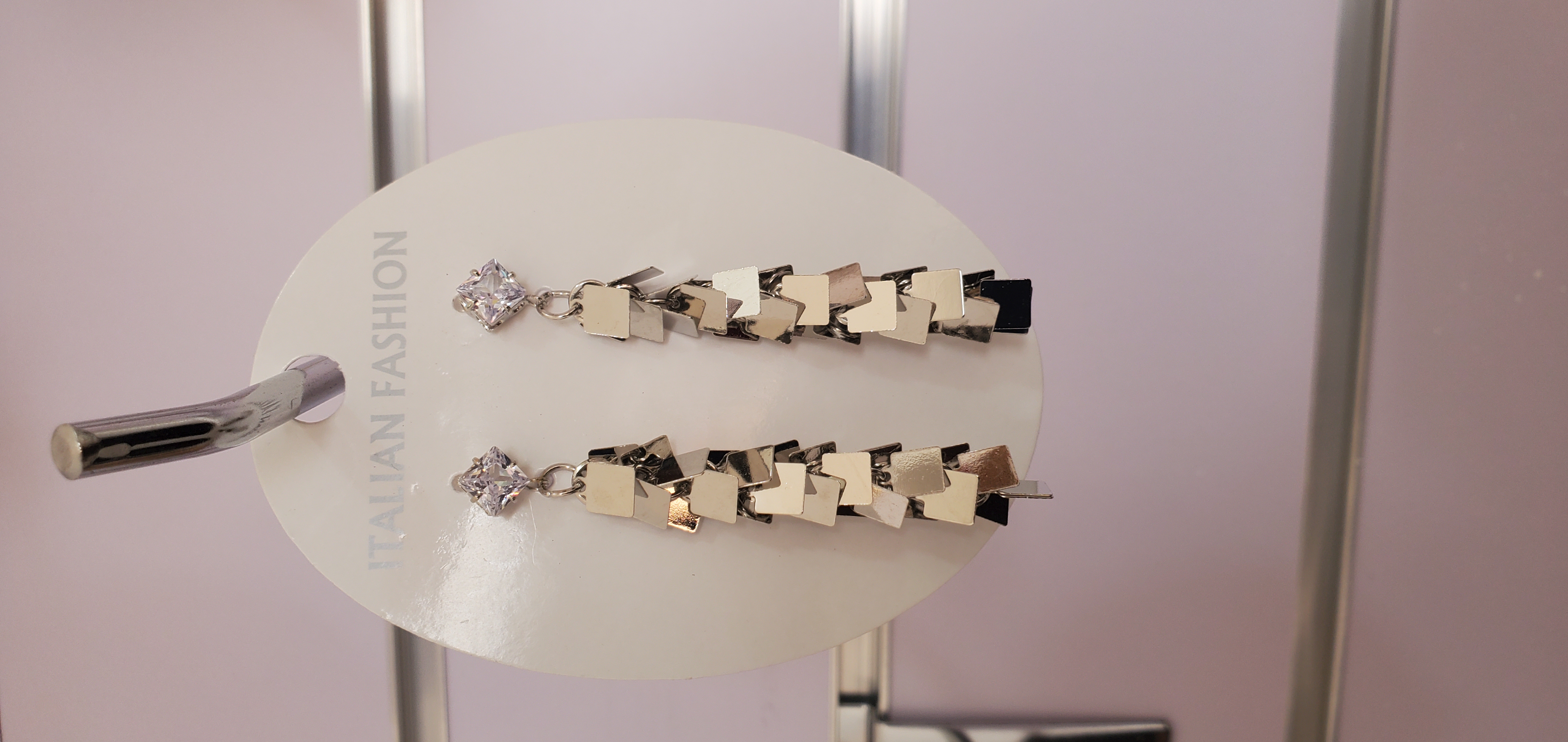 Long Shake Stainless earrings.