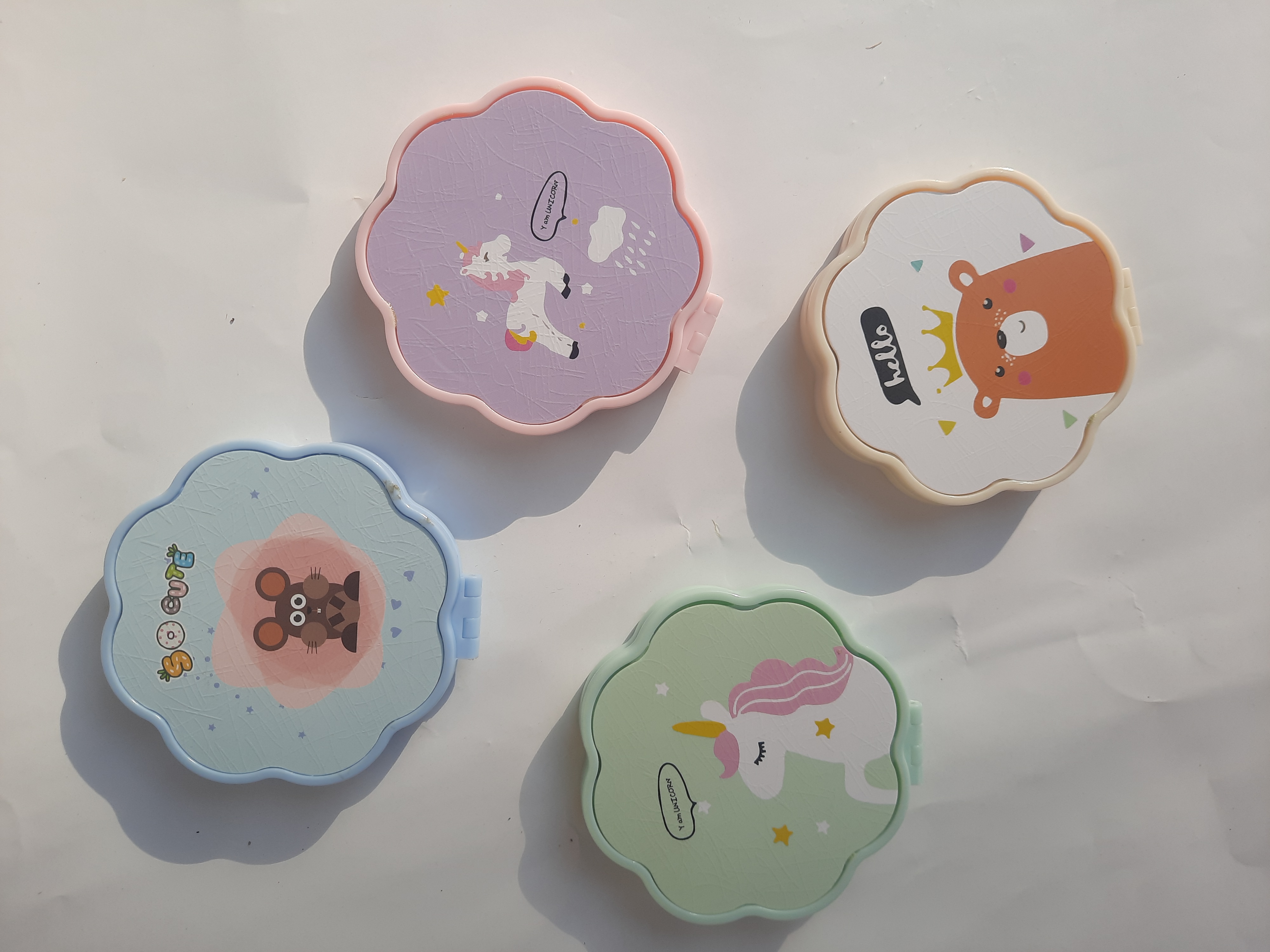 Pocket mirrors